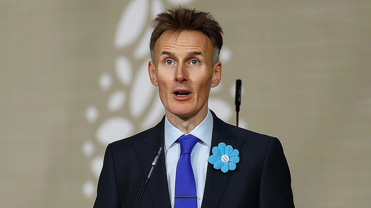 Jeremy Hunt Excludes Himself from Tory Leadership Bid Amidst Historic Election Defeat